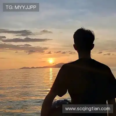 滑颢清